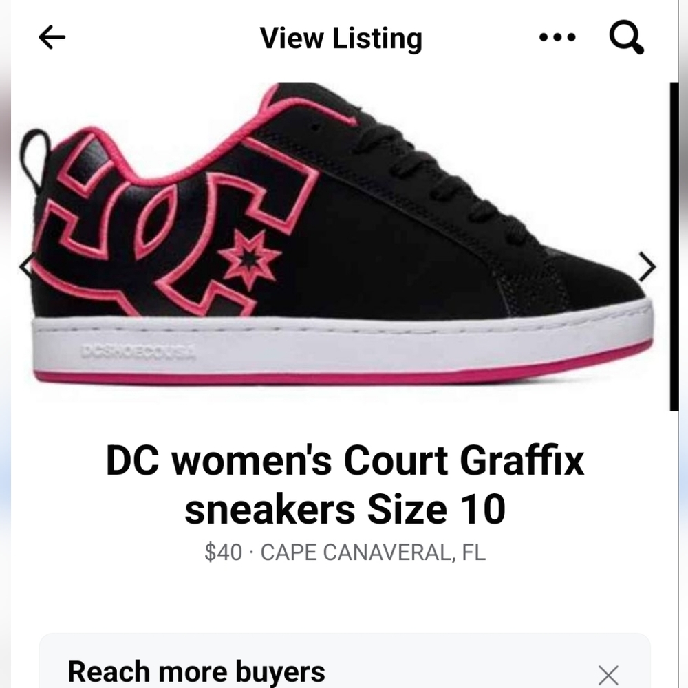 DC women's Court Graffix sneakers